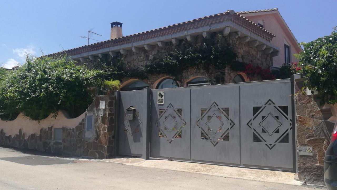 Bellissimo Appartamento A Pochi Passi Dal Mare Murta Maria Bagian luar foto